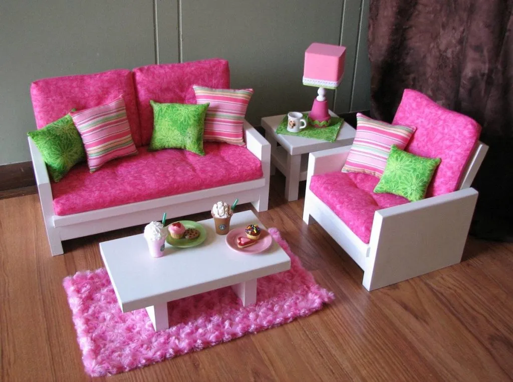 Dolls furniture. Мебель для Барби из пенопласта. Мебель для Барби МК. Самодельная мебель для кукол Барби. Мебель для Барби диван и кресла.